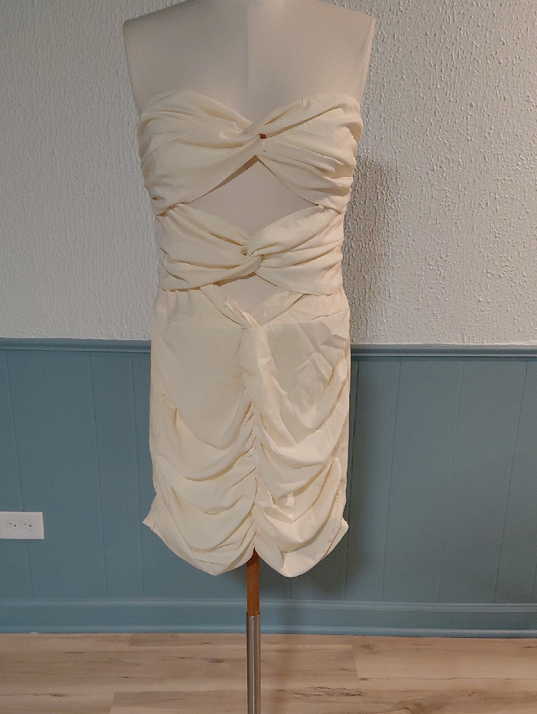 Prettylittlething Cream Strapless Twist & Ruched Mini Dress
